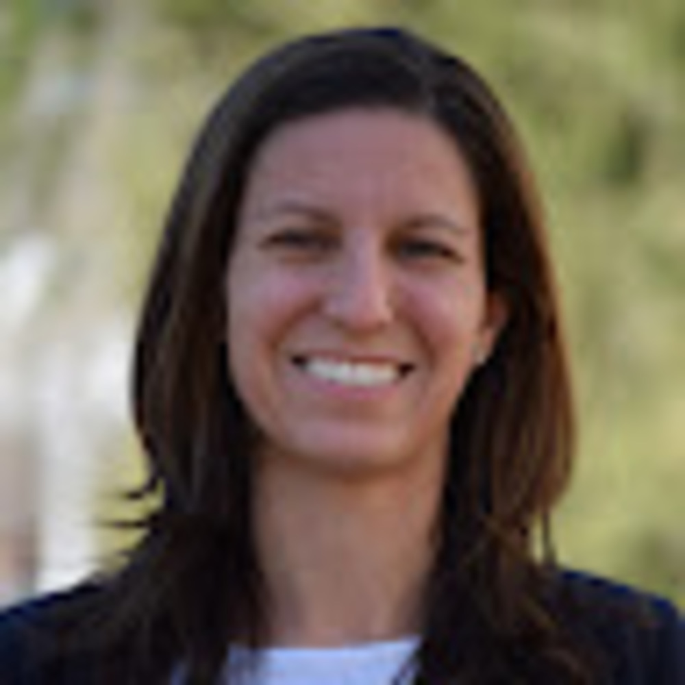 Meet your Posher, Dana